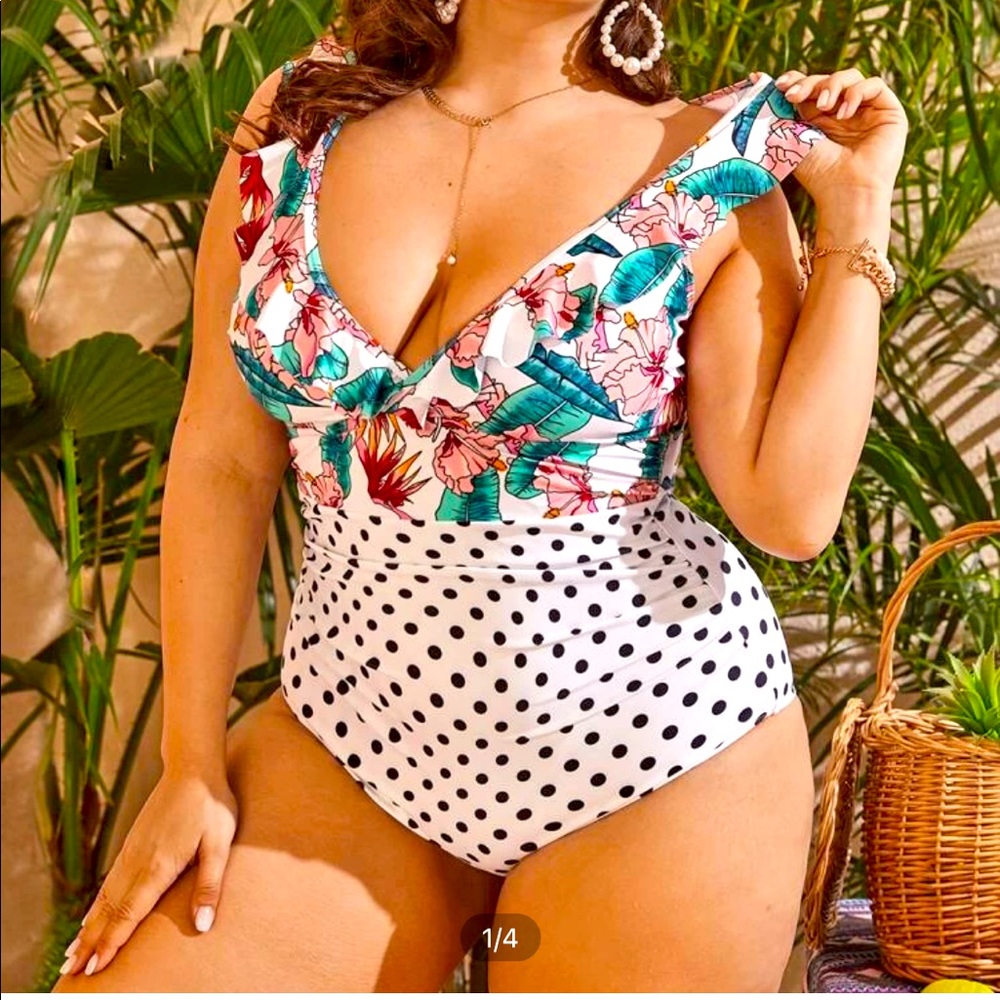 Mix pattern one piece swimsuit